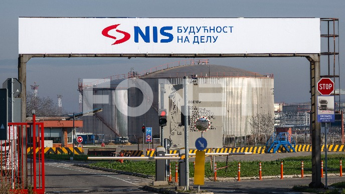 Država da preuzme NIS